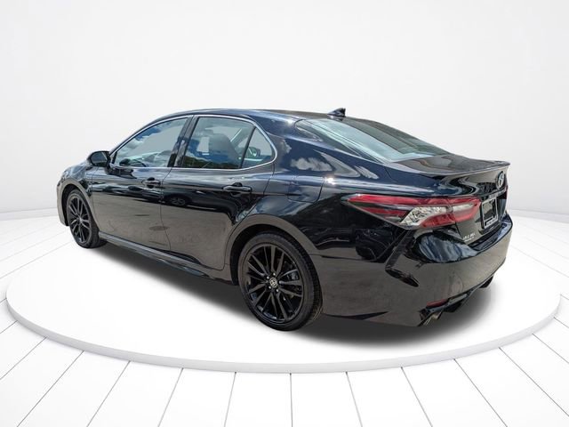 Used 2024 Toyota Camry XSE FWD image 6