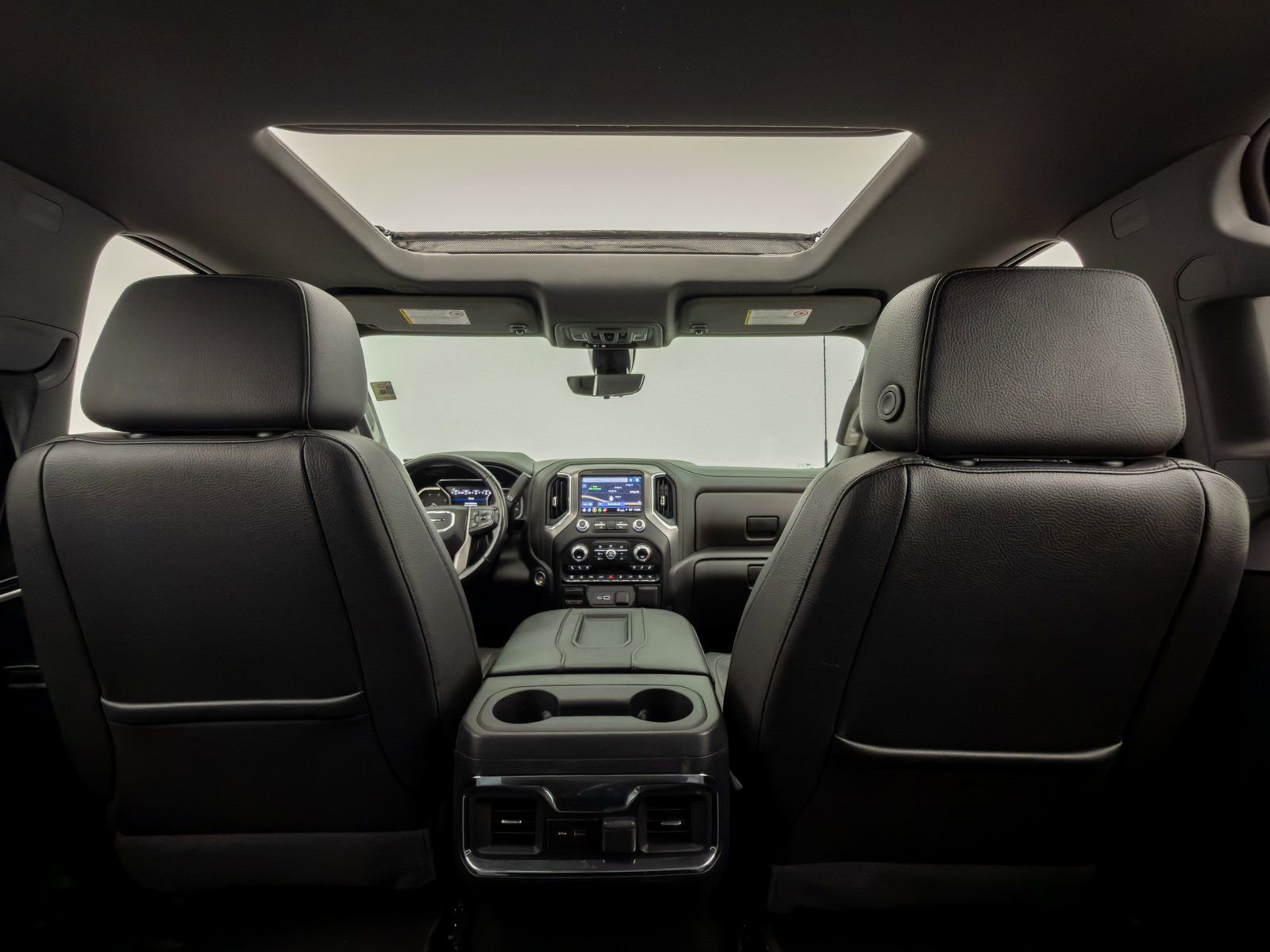 Used 2022 GMC Sierra 3500 Denali w/ Denali Ultimate Package image 11