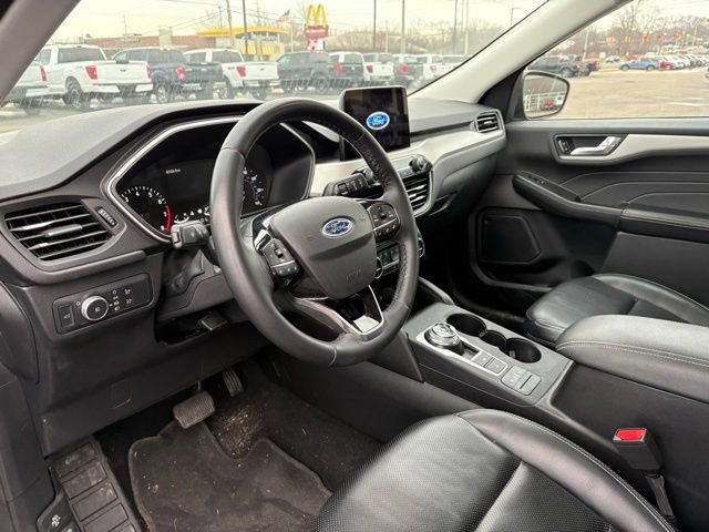 Used 2021 Ford Escape SEL image 19