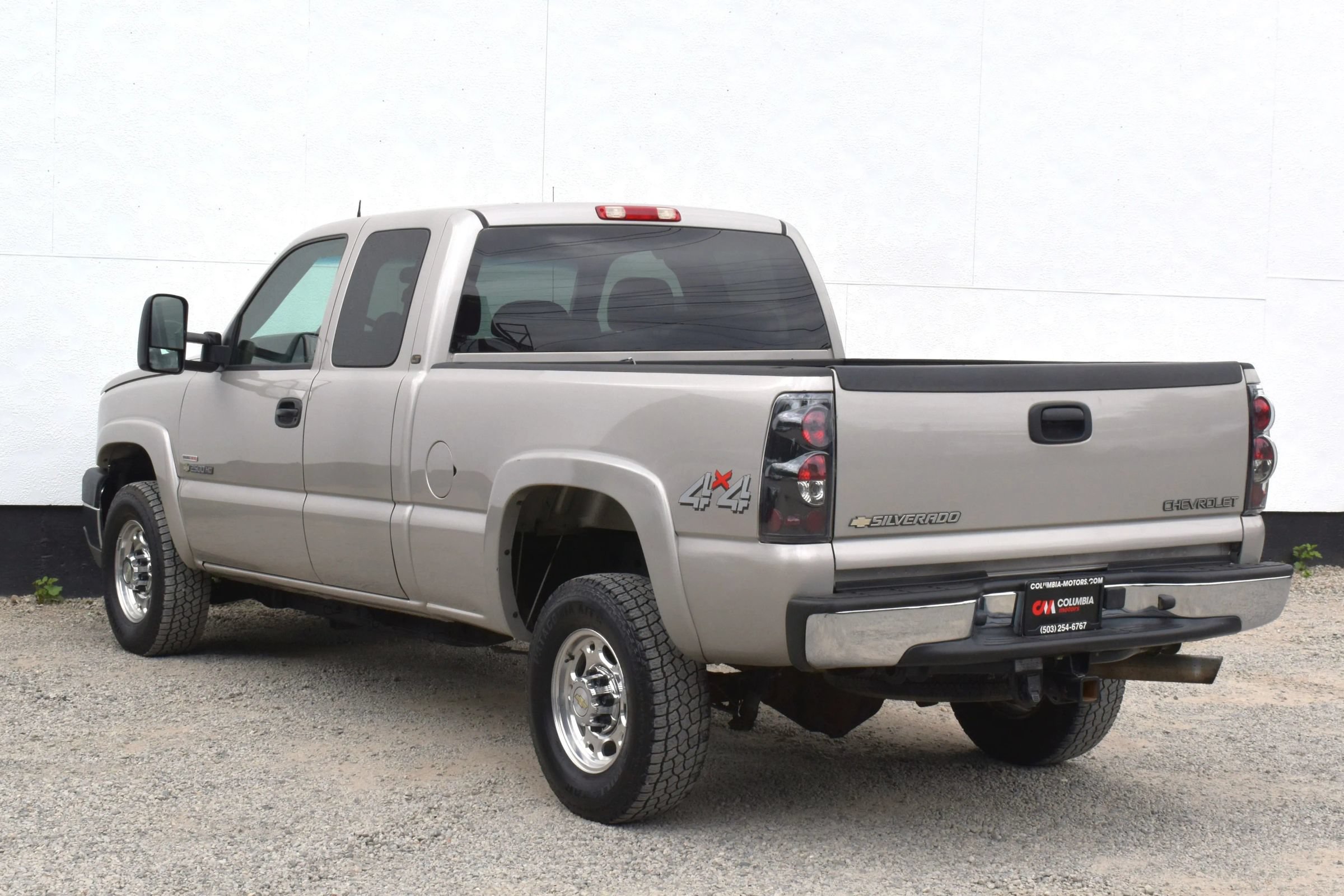 Used 2005 Chevrolet Silverado 2500 LT w/ Heavy-Duty Power Package AWD/4WD image 36