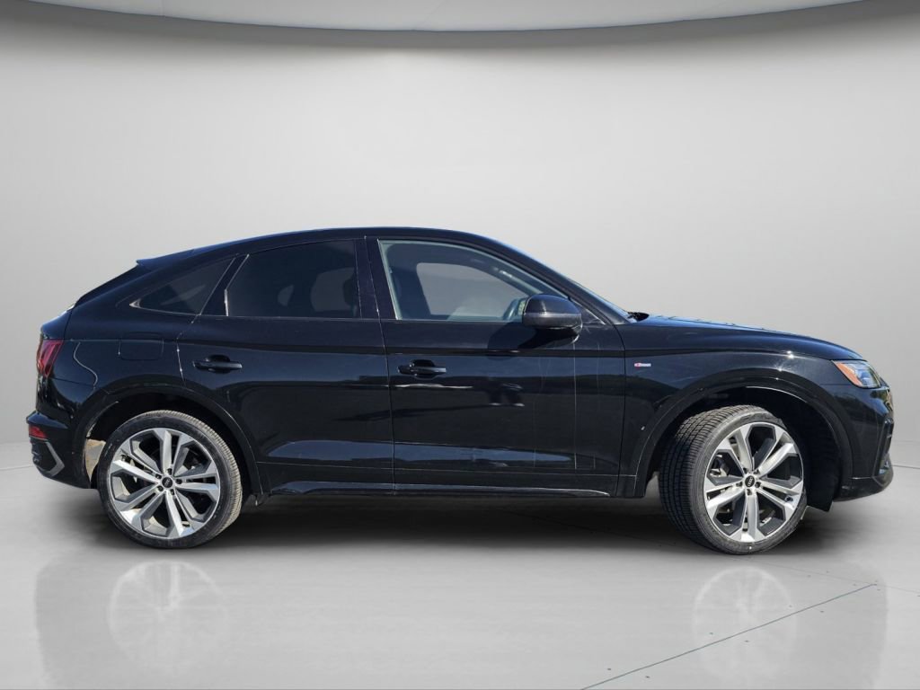 Used 2023 Audi Q5 2.0T Premium Plus w/ Premium Plus Package AWD/4WD image 27