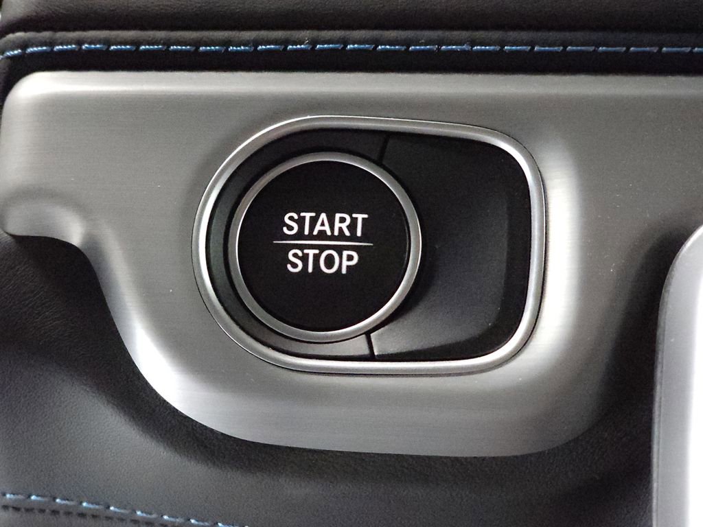 Certified 2025 Mercedes-Benz G 580 w/ EQ Technology image 17