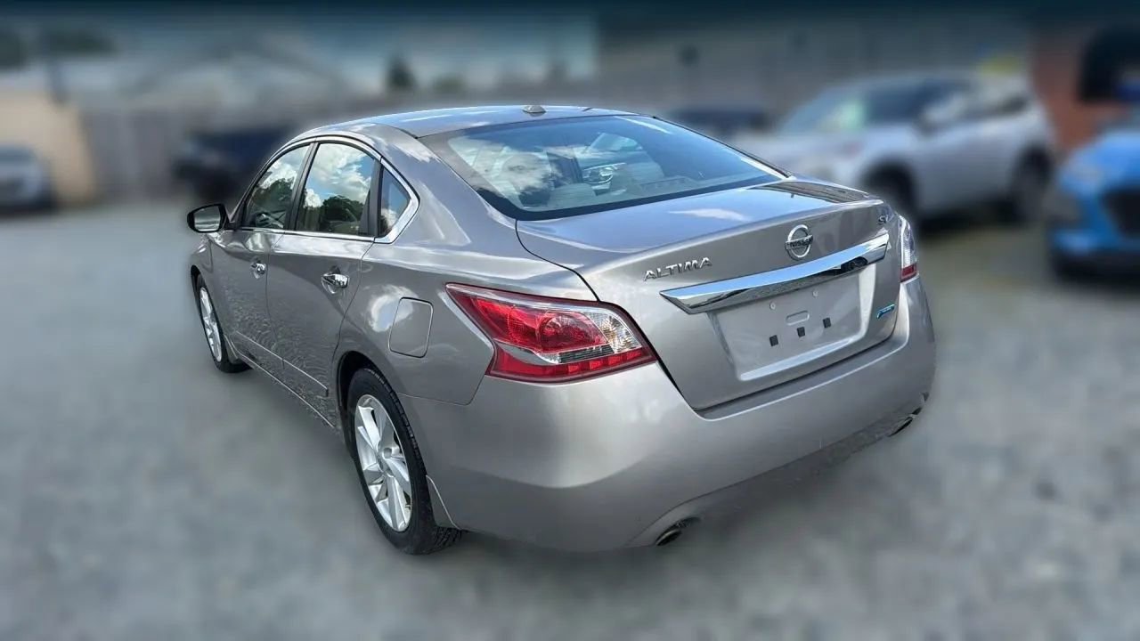Used 2013 Nissan Altima 2.5 SV w/ 2.5SV Convenience Pkg FWD image 7