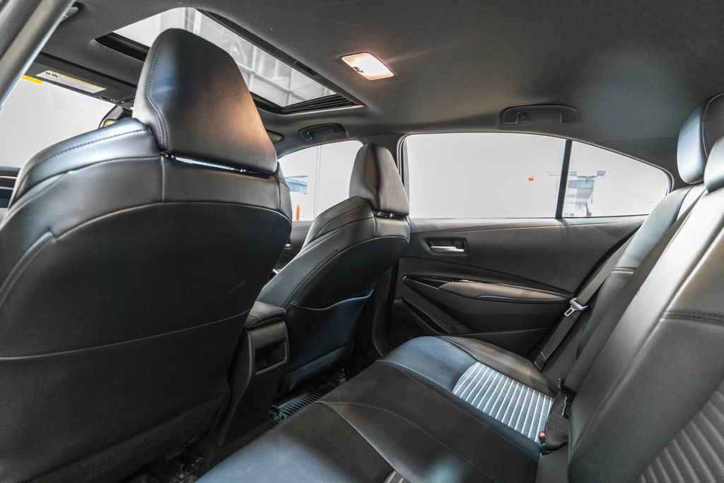 Used 2020 Toyota Corolla XSE FWD image 14