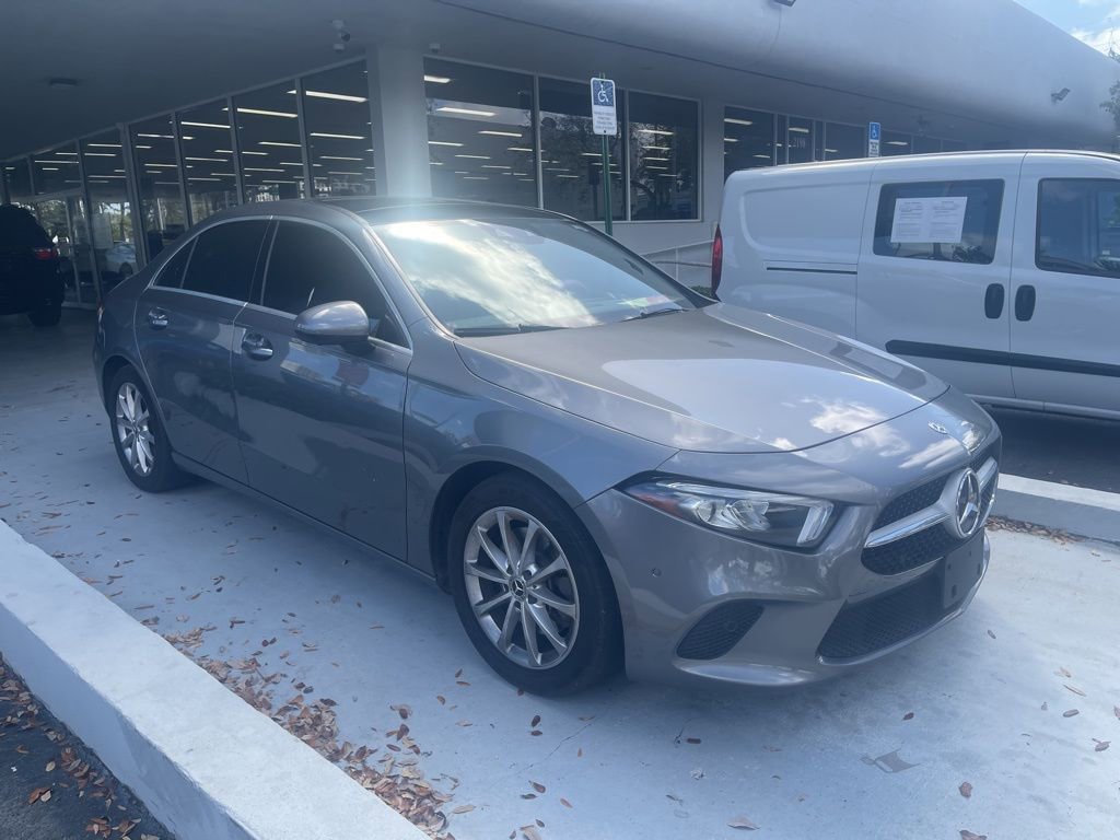 Used 2020 Mercedes-Benz A 220 4MATIC image 3