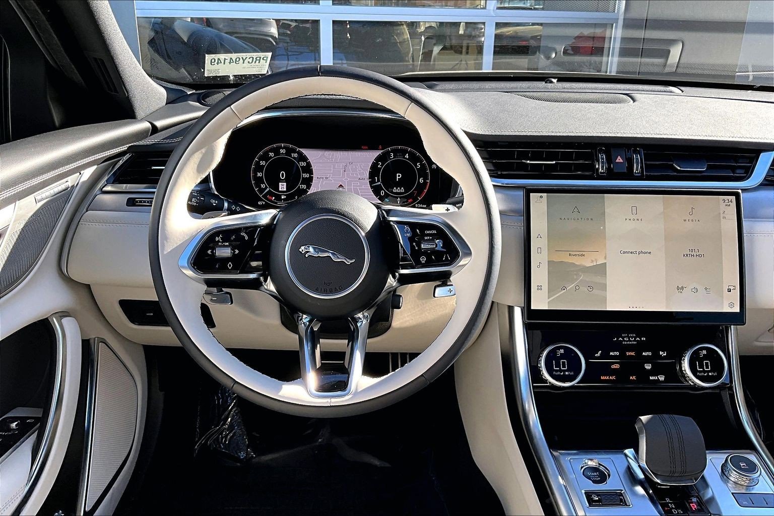 Used 2024 Jaguar XF R-Dynamic SE image 5