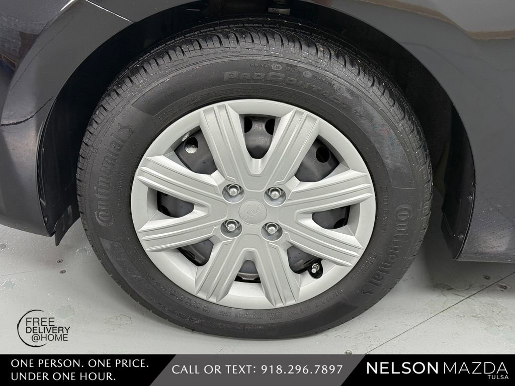 Used 2023 Kia Rio LX image 13