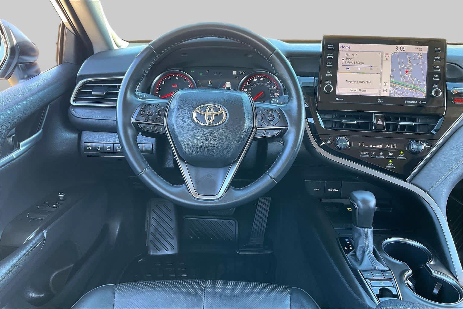 Used 2024 Toyota Camry XSE w/ Navigation Package FWD image 5