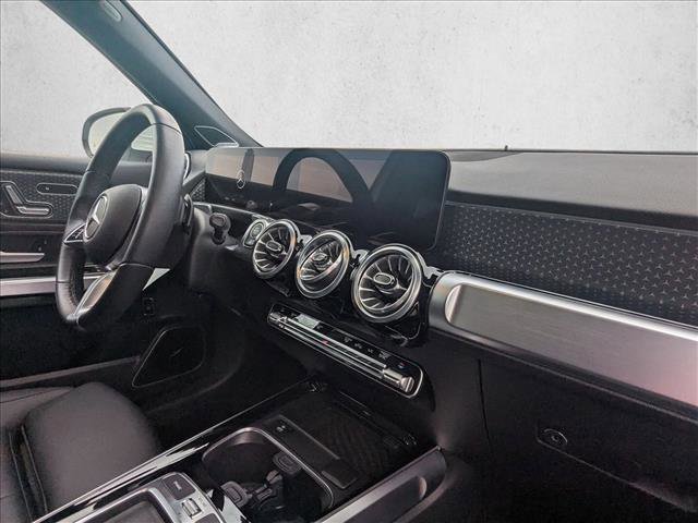 Certified 2025 Mercedes-Benz GLB 250 image 21