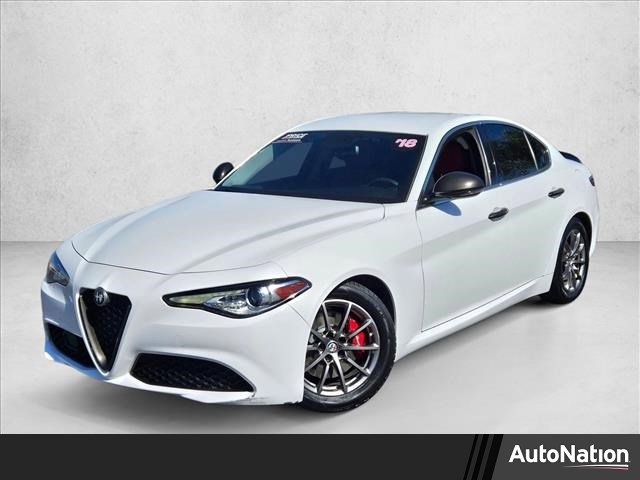 Used 2018 Alfa Romeo Giulia RWD image 1