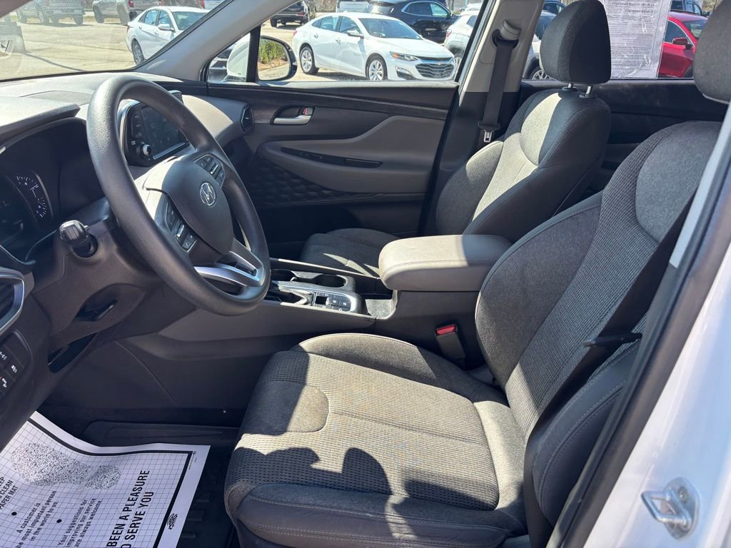 Used 2019 Hyundai Santa Fe SEL AWD/4WD image 17