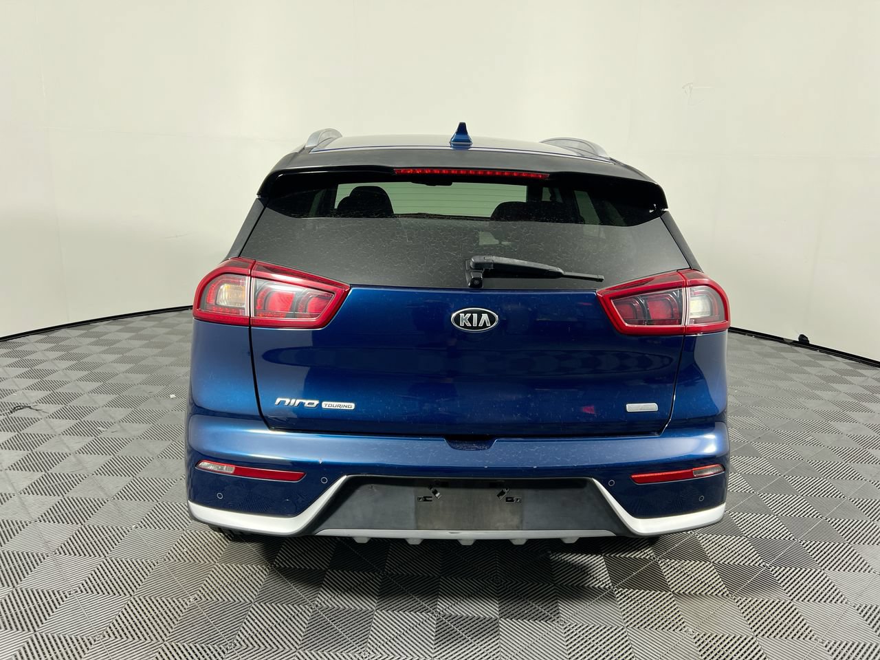 Used 2019 Kia Niro Touring FWD image 4