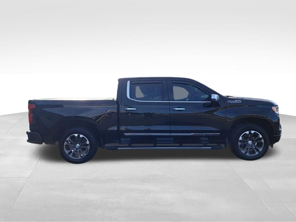 Used 2022 Chevrolet Silverado 1500 High Country w/ Z71 Off-Road Package image 7