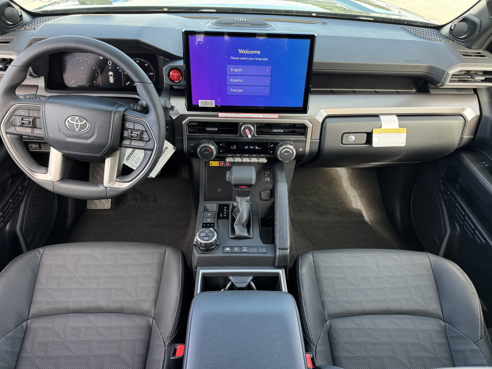 New 2026 Toyota 4Runner TRD Off-Road Premium w/ Tow Technology Package AWD/4WD image 4
