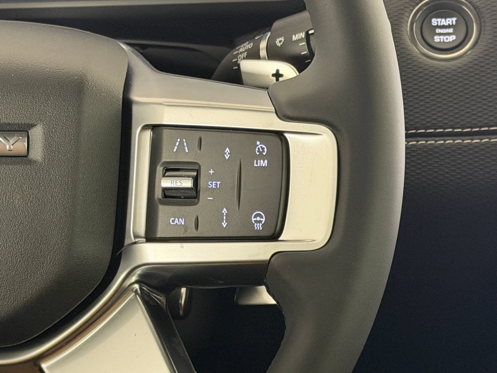 New 2026 Land Rover Discovery Dynamic SE AWD/4WD image 26