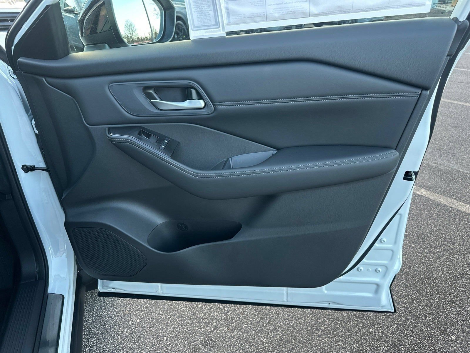 New 2026 Nissan Rogue Dark Armor FWD image 14