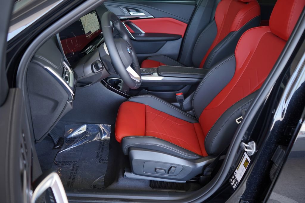 Used 2025 BMW X1 xDrive28i w/ Convenience Package image 10