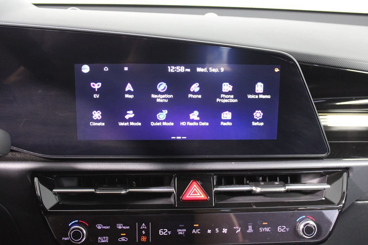 Used 2024 Kia Niro Wind FWD image 18