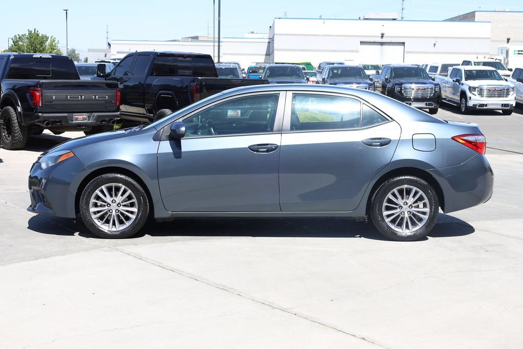 Used 2014 Toyota Corolla LE Premium w/ Driver Convenience Package FWD image 3