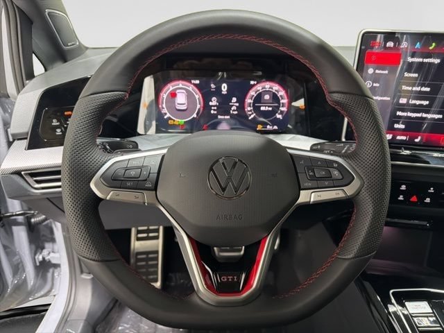 New 2026 Volkswagen GTI SE FWD image 16