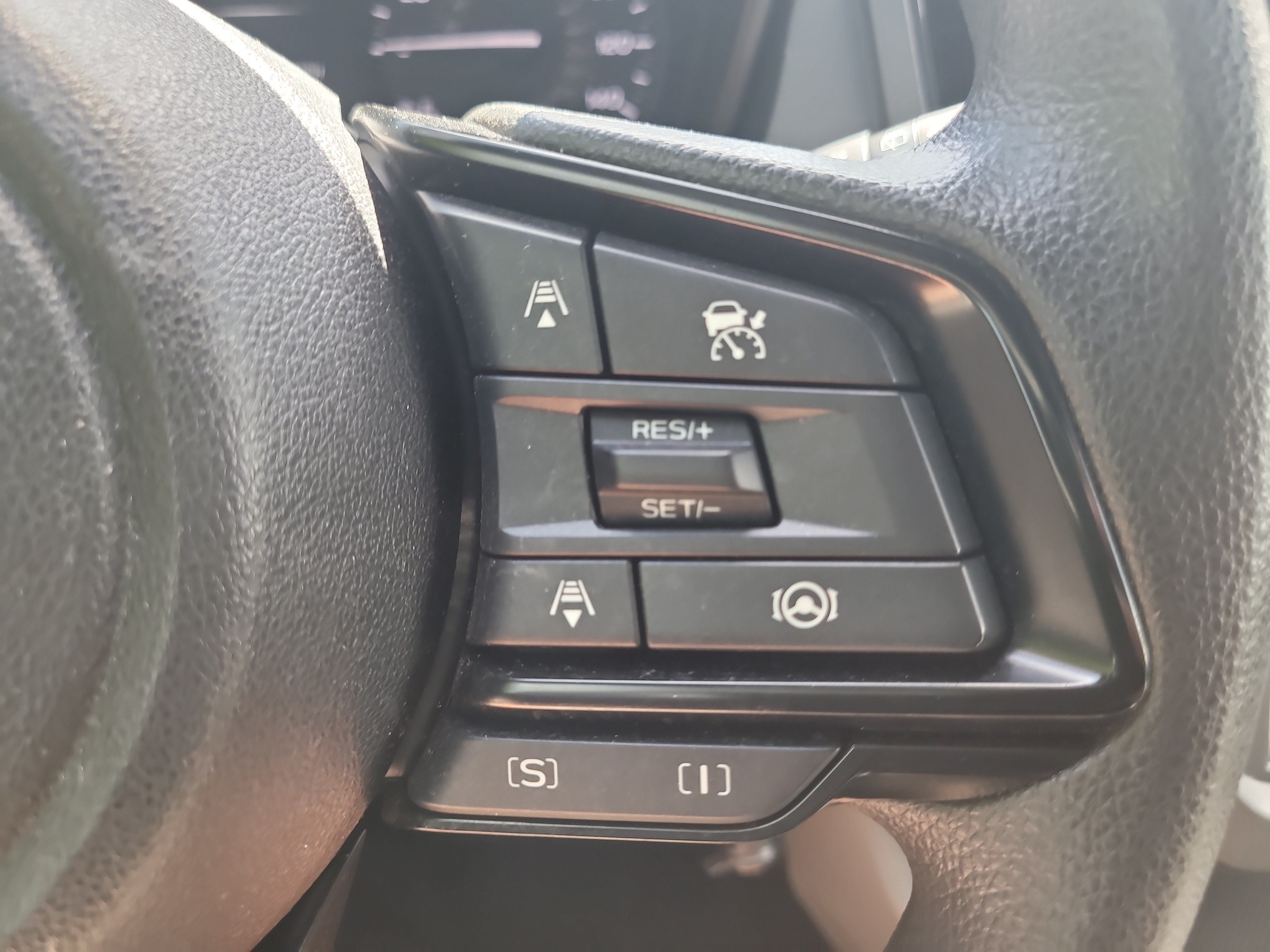 Used 2025 Subaru Forester AWD/4WD image 34