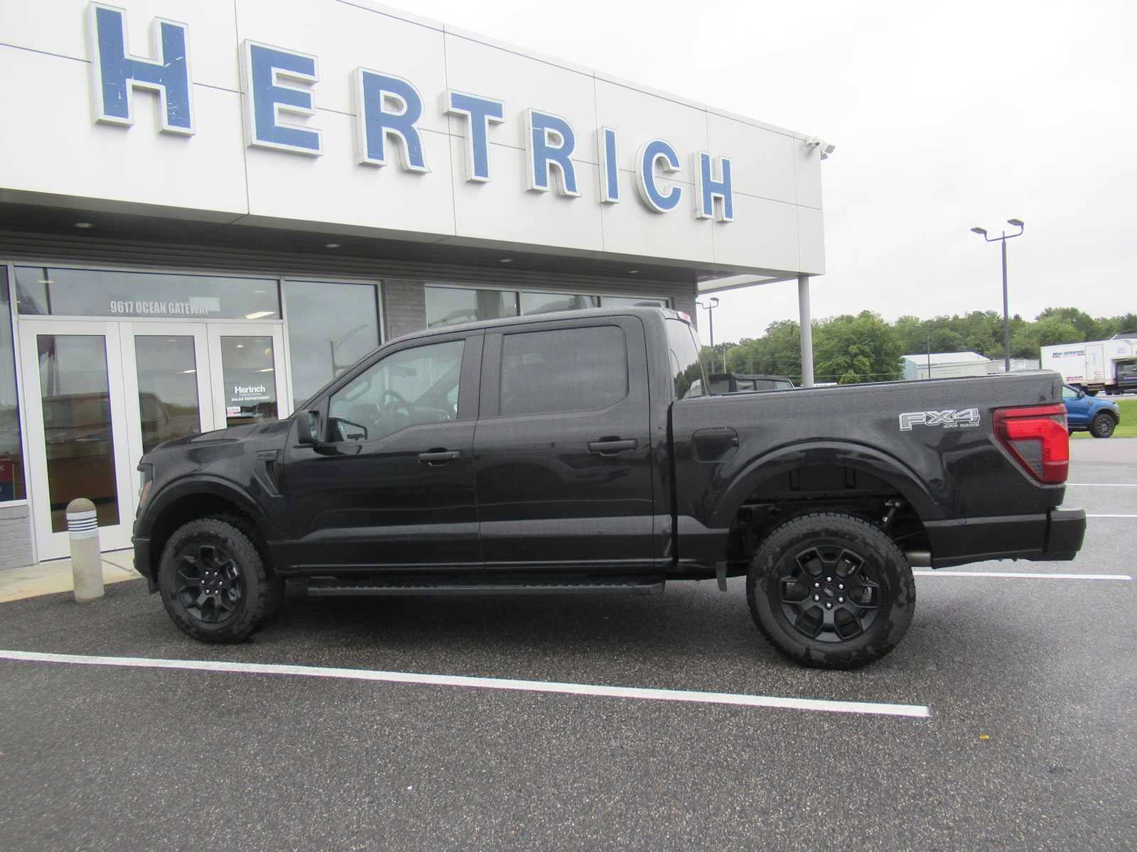 New 2026 Ford F150 STX w/ Equipment Group 201A FX4 AWD/4WD image 8