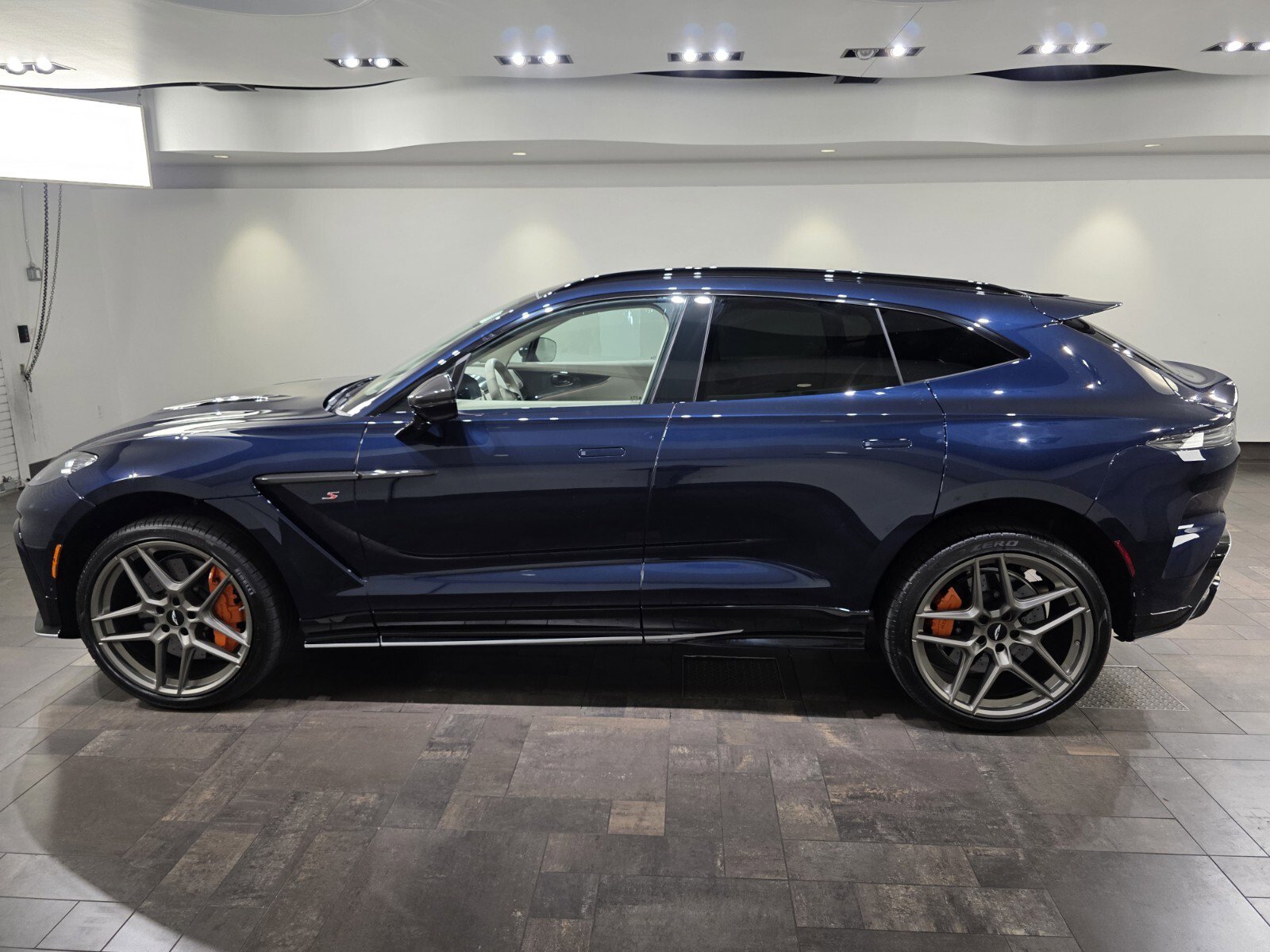 New 2026 Aston Martin DBX S image 26