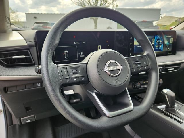 New 2026 Nissan Kicks SV FWD image 12