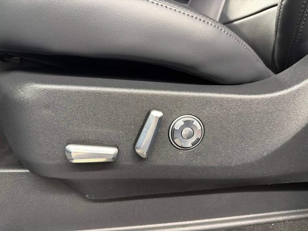 New 2026 Lincoln Navigator Reserve w/ Jet Appearance Package AWD/4WD image 30