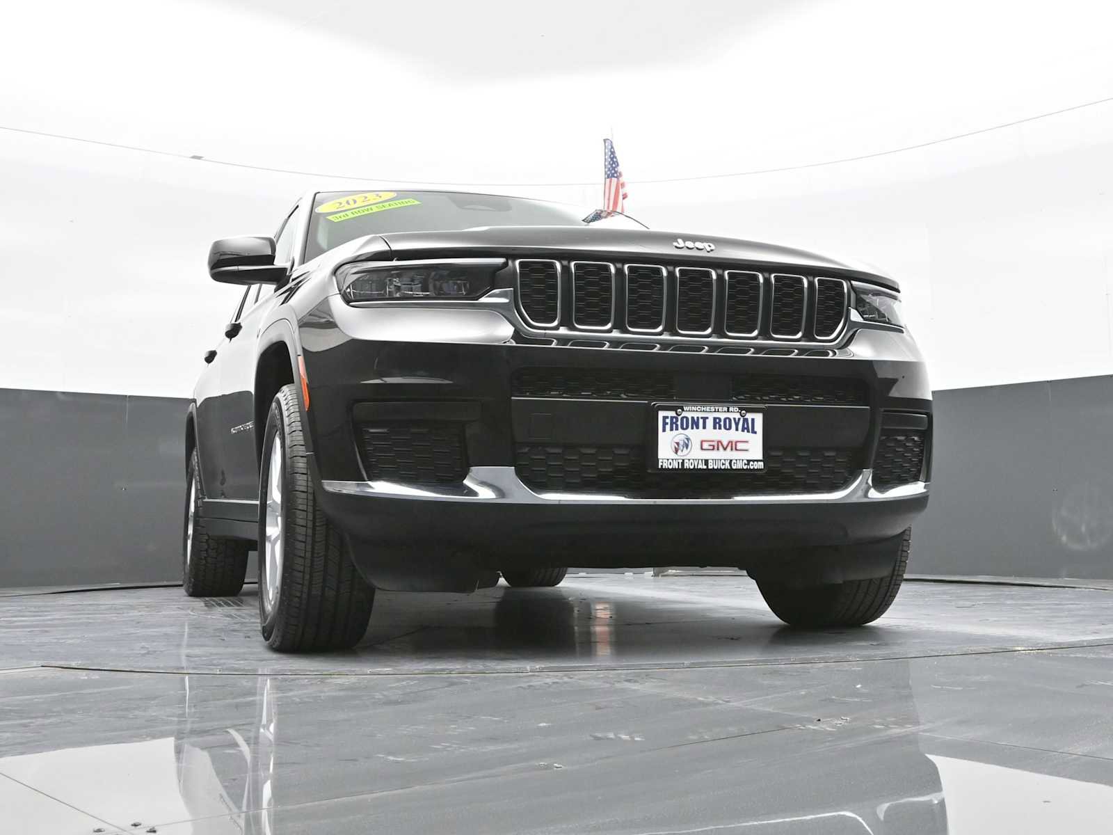 Used 2023 Jeep Grand Cherokee L Laredo image 43