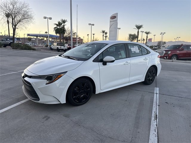 Used 2023 Toyota Corolla LE image 8