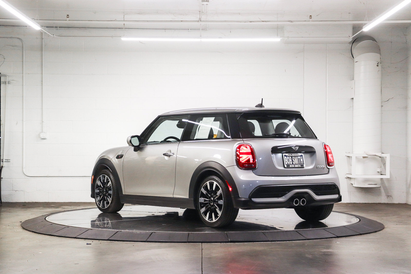 Used 2024 MINI Cooper S FWD image 4