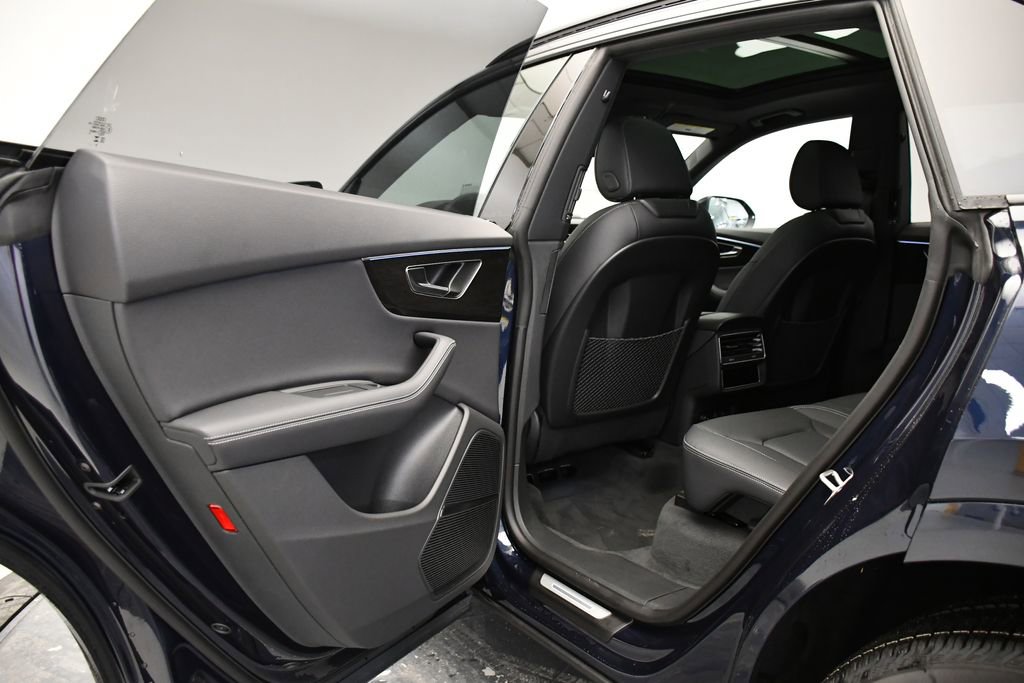 New 2026 Audi Q8 Premium Plus image 42