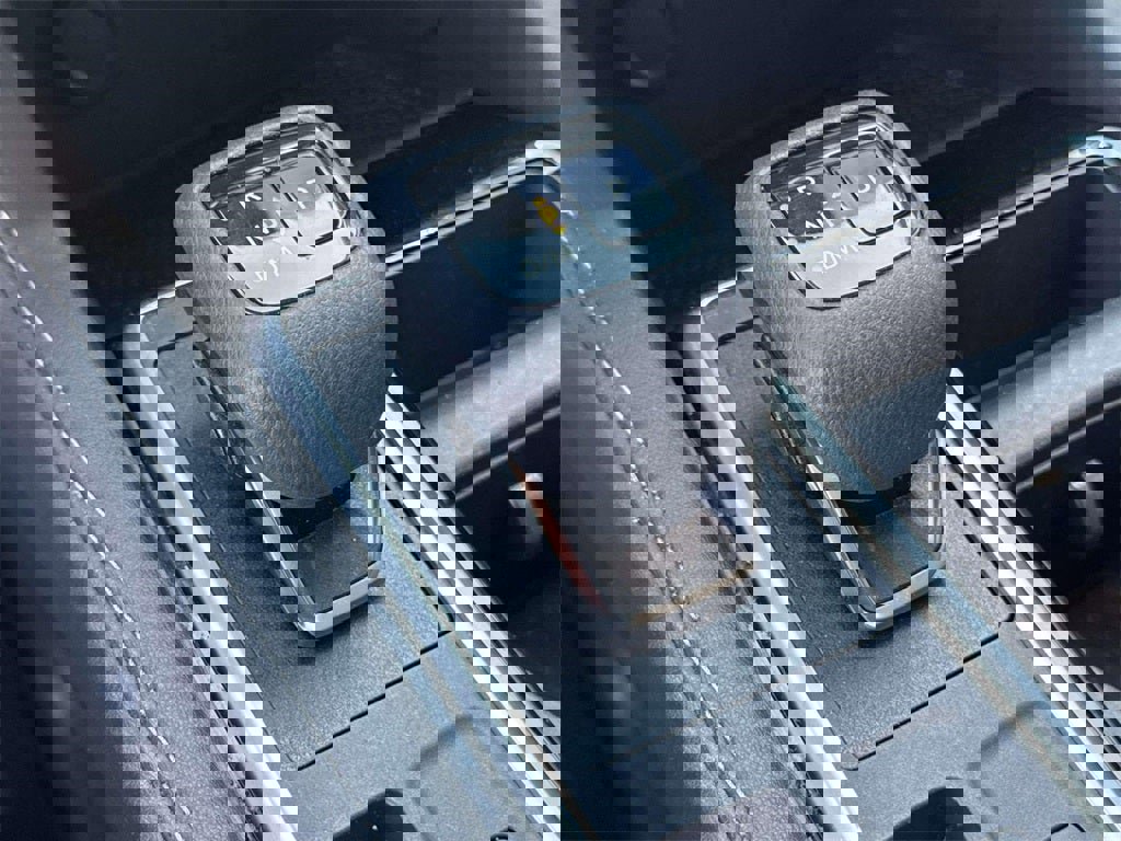 Used 2022 Nissan Pathfinder SL w/ Cargo Package image 29