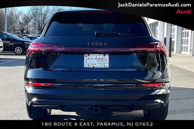 Used 2023 Audi e-tron Chronos w/ Chronos Package image 4