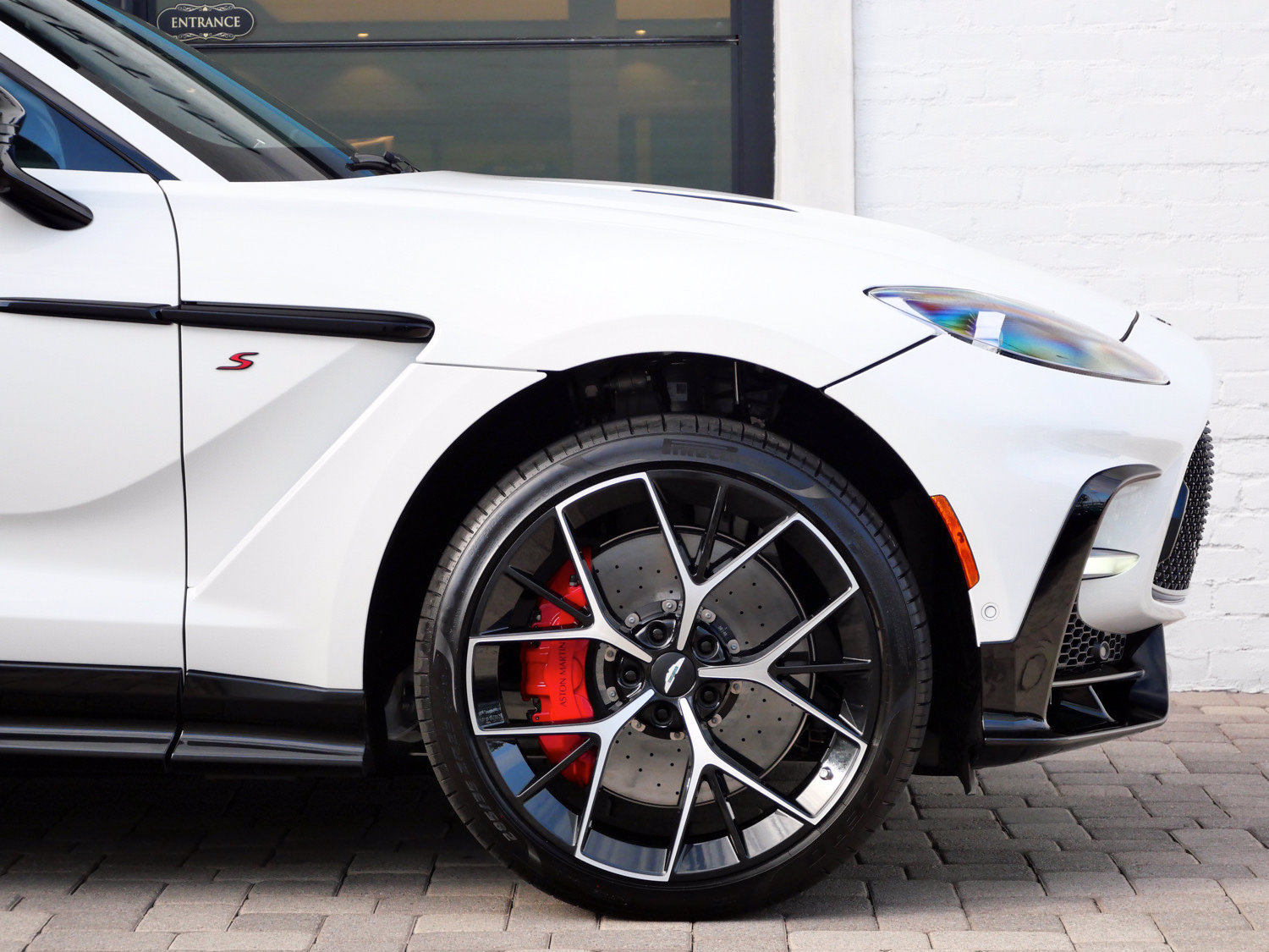 New 2026 Aston Martin DBX S AWD/4WD image 4