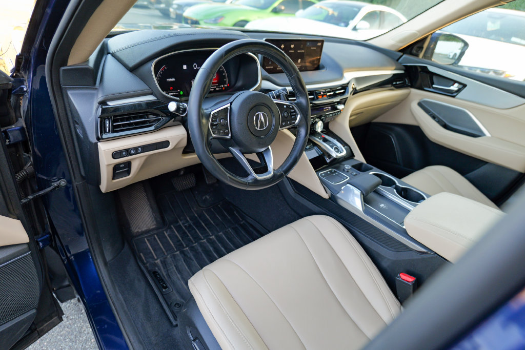 Used 2023 Acura MDX SH-AWD image 19