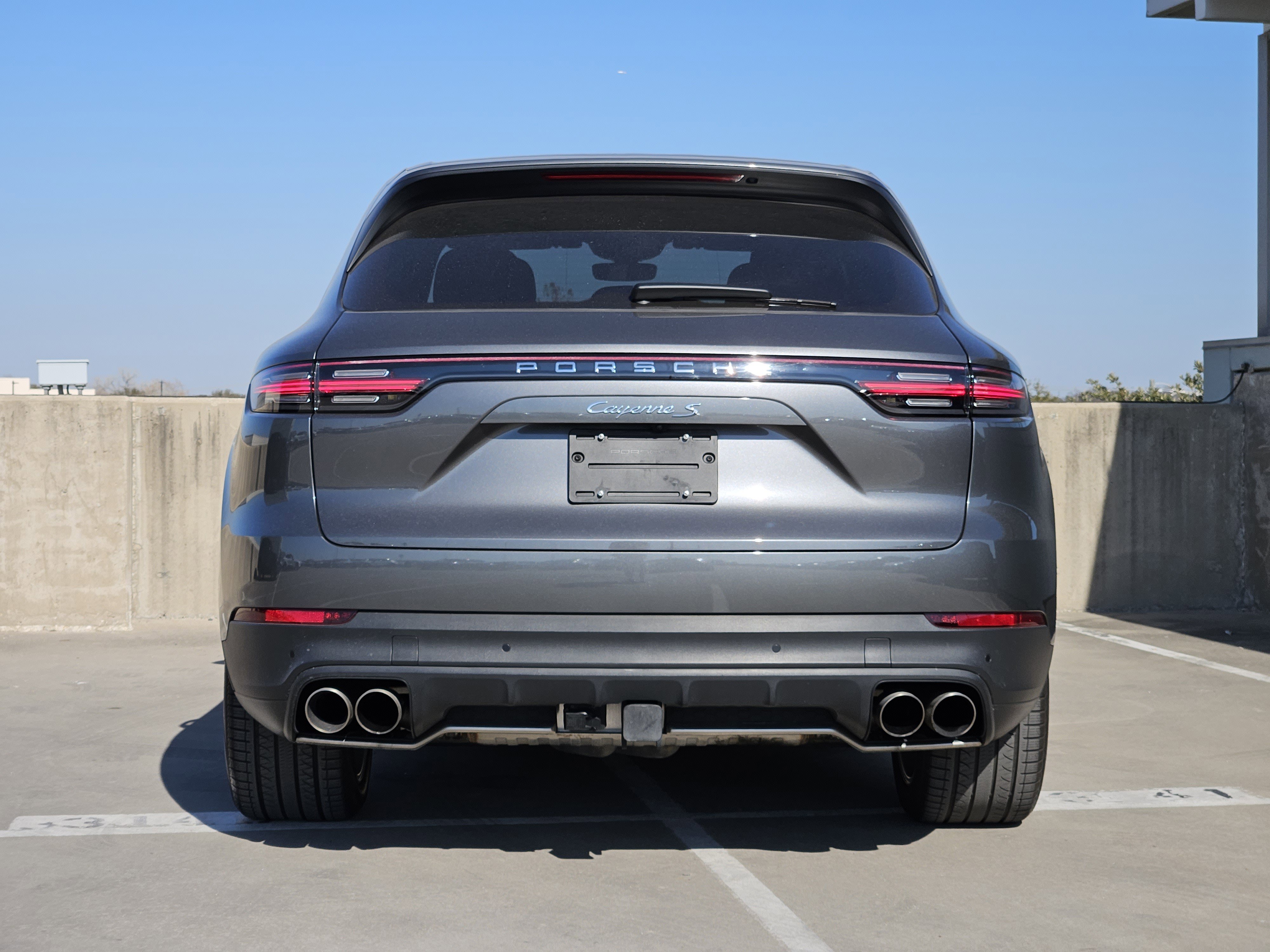 Certified 2022 Porsche Cayenne S image 7