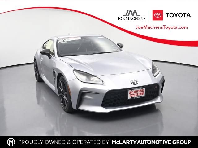 New 2025 Toyota GR86 Premium RWD image 1