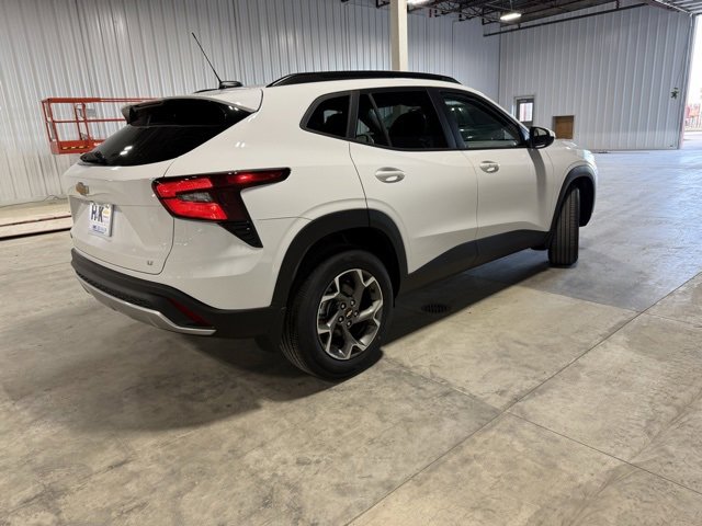 New 2026 Chevrolet Trax LT image 6