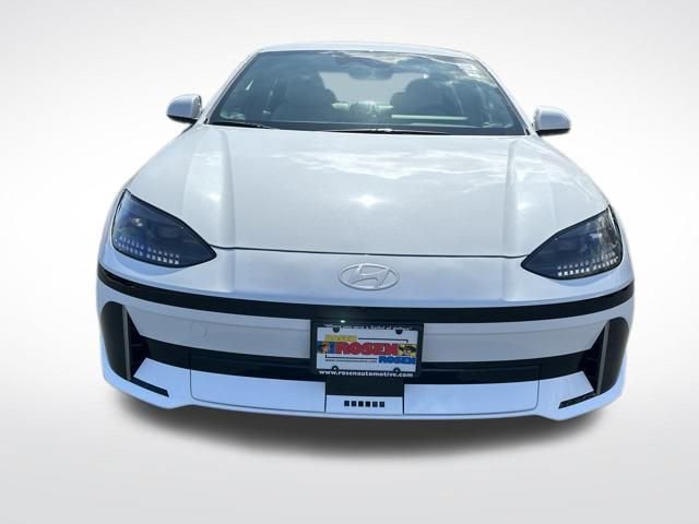 New 2025 Hyundai Ioniq 6 SEL image 8