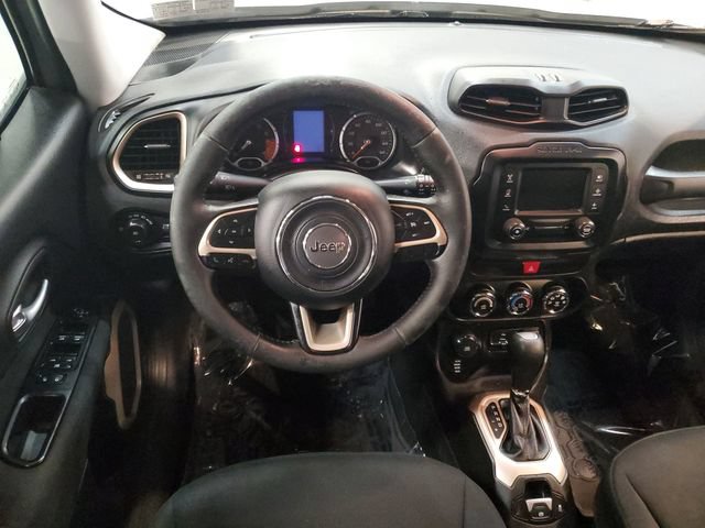 Used 2016 Jeep Renegade Latitude AWD/4WD image 15