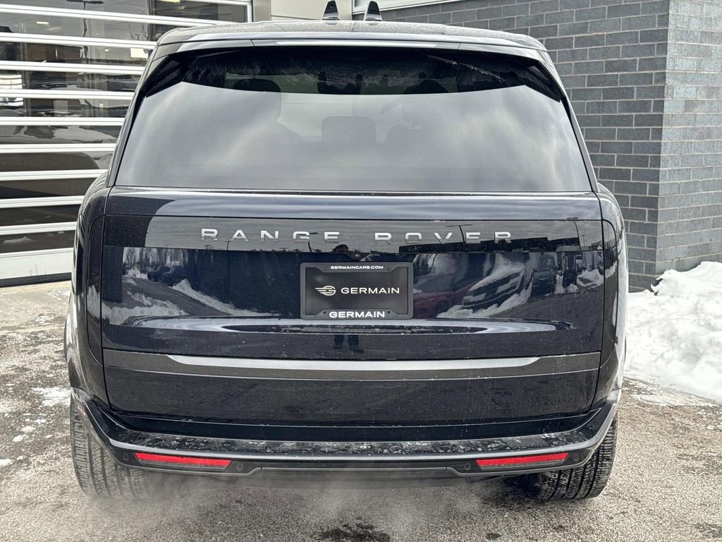 New 2026 Land Rover Range Rover SE image 5