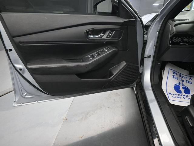Used 2023 Honda Accord Sport image 9