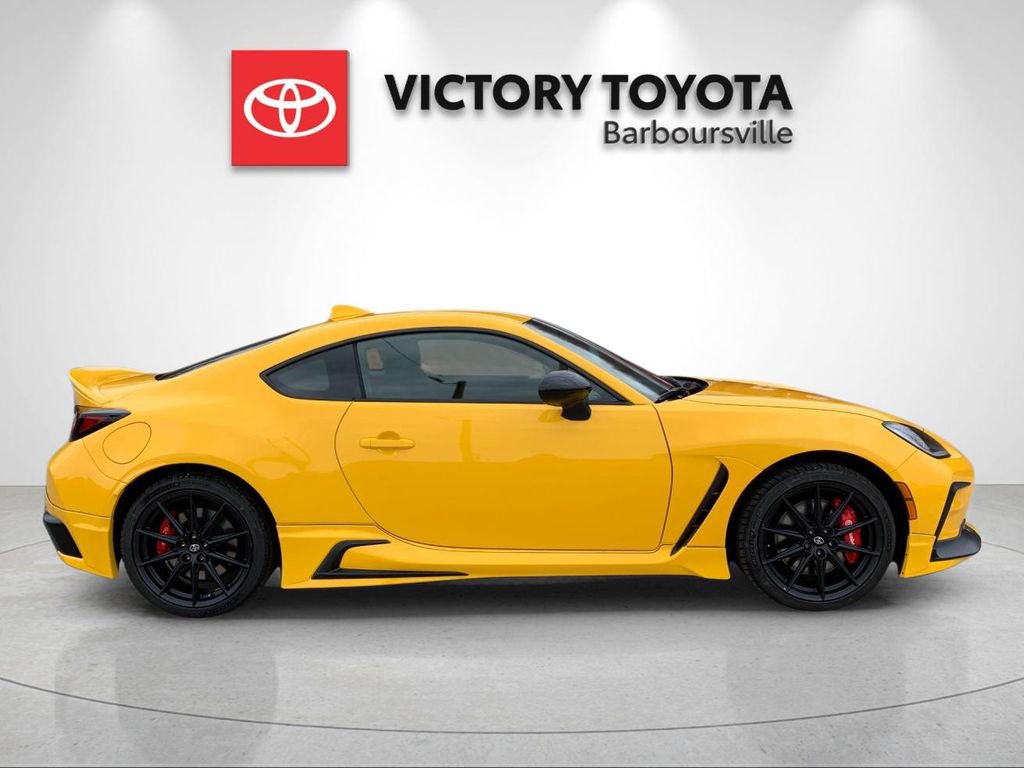 New 2026 Toyota GR86 YUZU Limited image 6