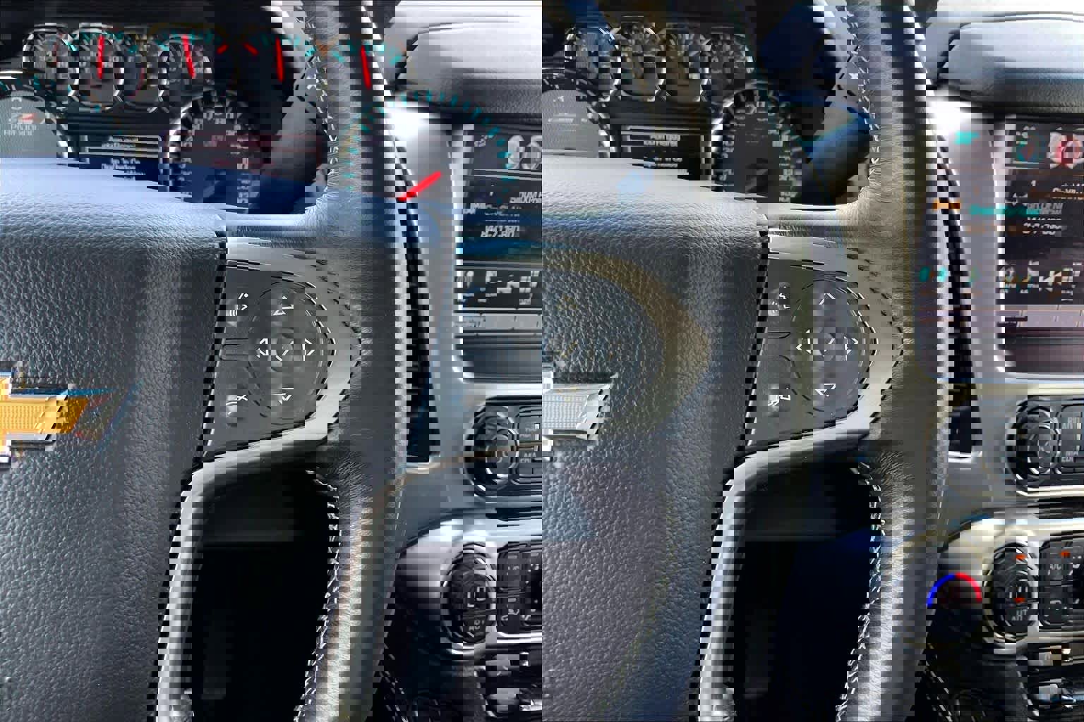 Used 2016 Chevrolet Tahoe LT w/ Luxury Package image 24