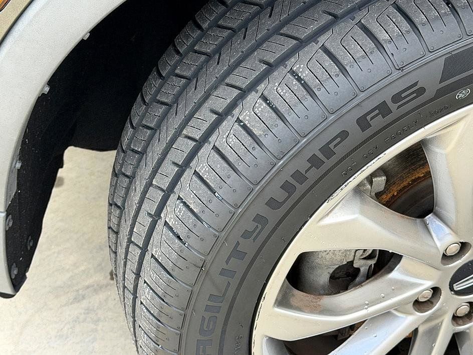 Used 2019 Lincoln MKC Select w/ Select Plus Package image 19