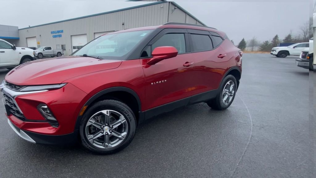 Used 2024 Chevrolet Blazer LT w/ Convenience Package image 4