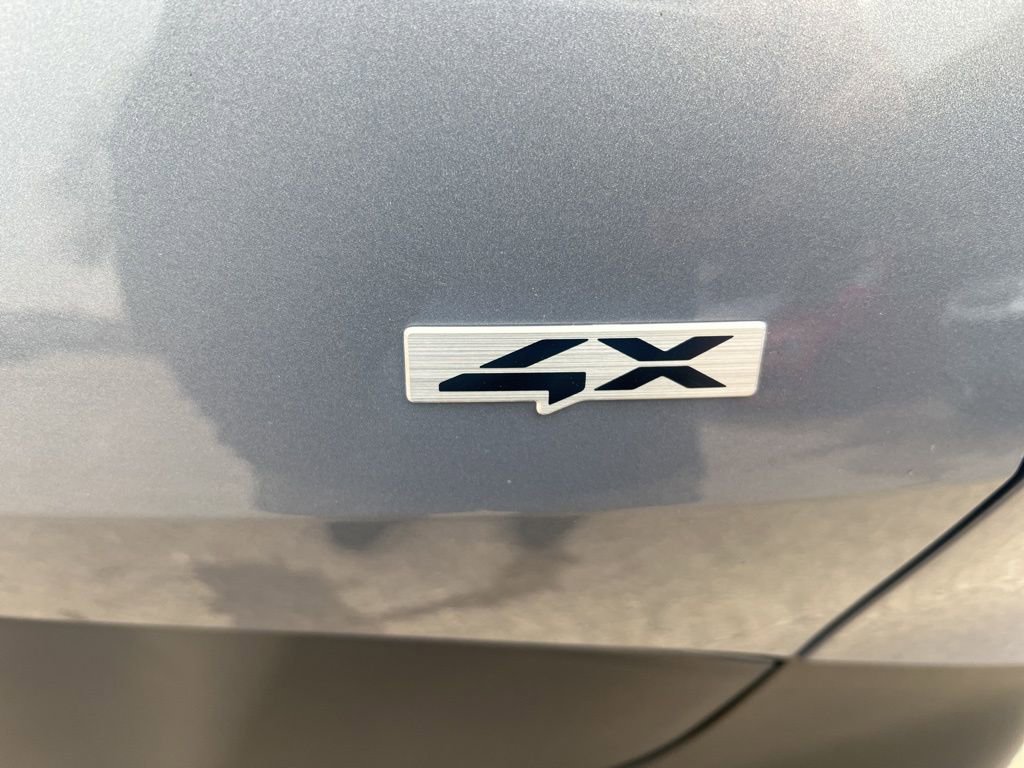 Used 2023 Kia Sportage EX image 32