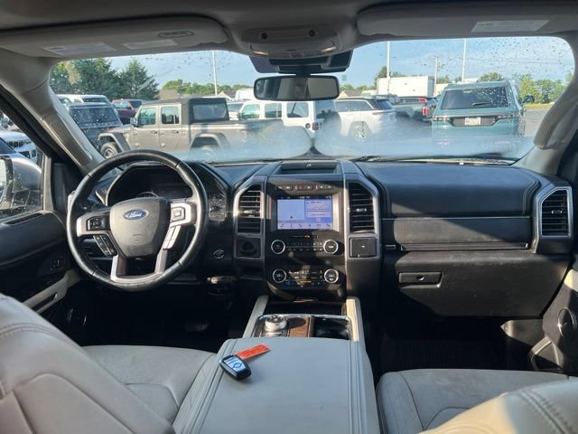 Used 2019 Ford Expedition Max Platinum AWD/4WD image 5